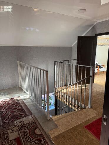 уютный дом бишкек: Дом, 215 м², 7 комнат, Собственник — 33