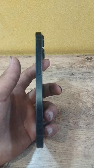iphone 11 pro mini: IPhone 14, 128 ГБ, цвет бүт оригинал ичи ачылган эмес таза обмен на — 1