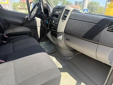 автомобильный холодильник с фреоном: Mercedes-Benz Спринтер: 2008 г., 3 л, Автомат, Дизель, Фургон — 3