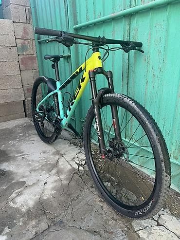 Транспорт: Горный велосипед, Trek, Рама M (156 - 178 см), Алюминий, Б/у — 1