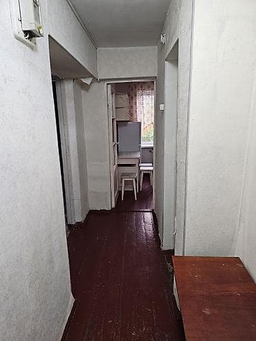 flat osh: Ата-Тюрк парк Сдается 1х ком квартира Этаж: 4 из 4 Серия: Хрущевка — 6