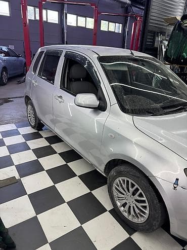 devo matiz: Mazda Demio: 2002 г., 1.3 л, Автомат, Бензин, Хэтчбэк — 3