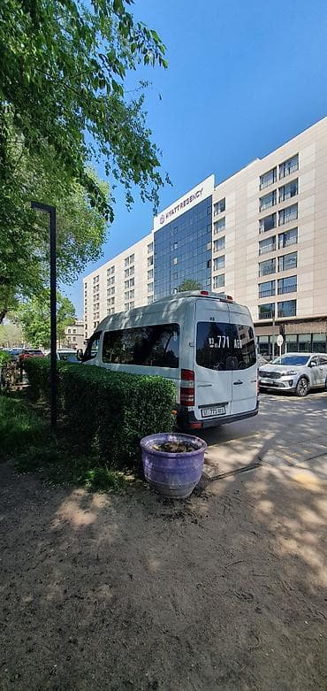 ман матор: Бус на закз. Пассажирский микроавтобус Mercedes‑Benz Sprinter - — 4
