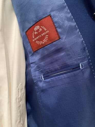 срочно продаю в связи с переездом: Костюм (брюки,белая рубашка) в отличном качестве и состоянии! Одевали — 3