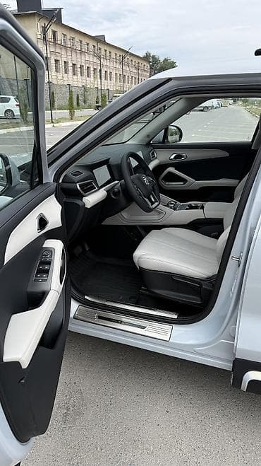 byd леопард 5: BYD Yuan Up: 2024 г., 1.5 л, Автомат, Электромобиль, Кроссовер — 9