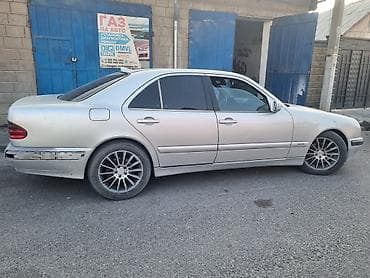 м 102: Mercedes-Benz E-Class: 2002 г., 2.2 л, Механика, Дизель, Седан — 2