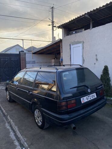 golf plus: Volkswagen Passat: 1992 г., 1.8 л, Механика, Бензин, Универсал — 4