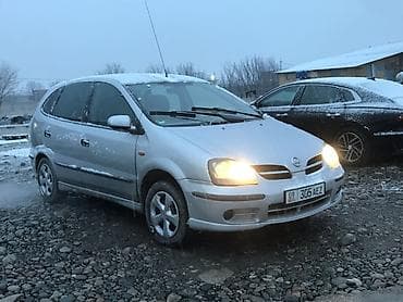 jac t9: Nissan Almera Tino: 2003 г., 1.8 л, Механика, Бензин, Хэтчбэк — 8