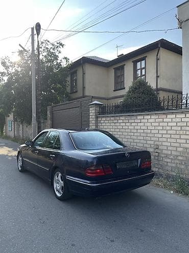 Mercedes-Benz E-Class: 2000 г., 4.3 л, Автомат, Бензин, Седан — 5