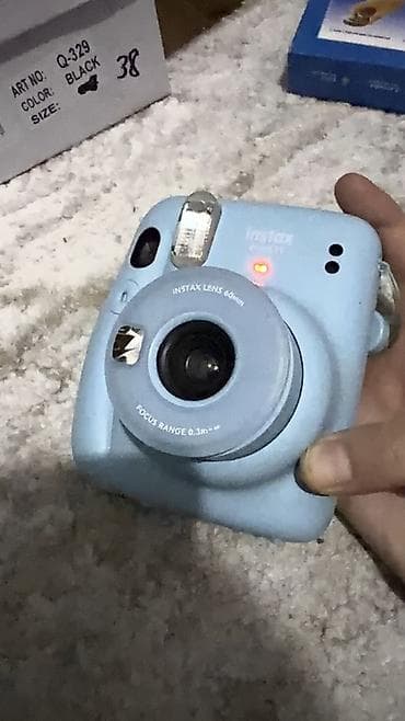 3100 nikon: Fujifilm Instax mini 11, цвет Sky Blue — компактная камера — 2