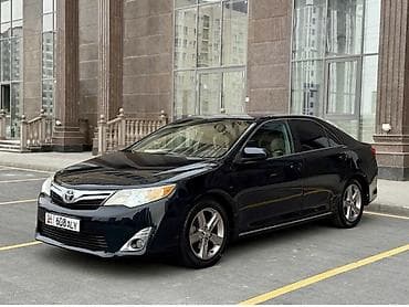 Toyota Camry: 2014 г., 2.5 л, Автомат, Бензин, Седан