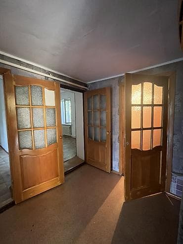 osh flat: 2 комнаты, Агентство недвижимости, Только девушкам, от 1 года — 5