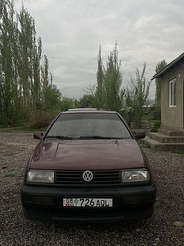 evo poliki: Volkswagen Vento: 1992 г., 1.8 л, Ручные, Газ — 7