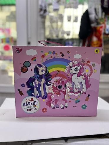 женские вещи пакетами: Коробка — 2