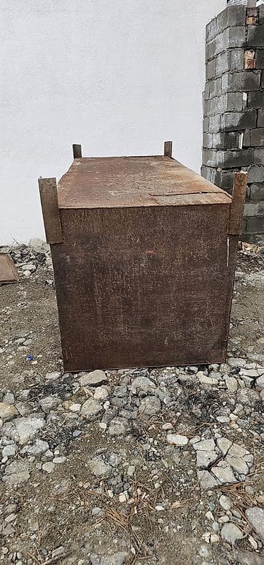 Шкаф для инструментов, В наличии