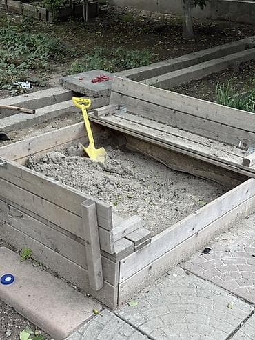 ойно: Деревянная песочница с крышкой/лавочками, ?21 см - Материал: 100% — 9