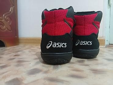 Мужская обувь: Мужские кроссовки, 42, Asics, Новый, цвет - Черный, Платная доставка — 4