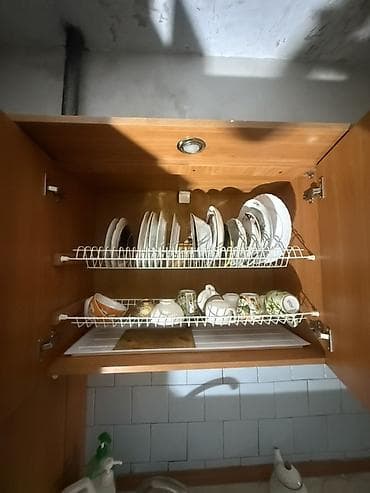 шкаф посуды: Кухонный гарнитур, цвет - Коричневый, ДСП — 5
