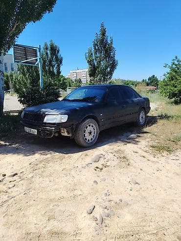 Audi 100: 1992 г., 2.8 л, Механика, Бензин, Седан — 9
