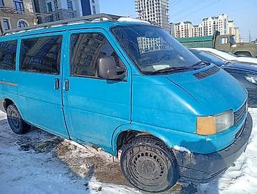Volkswagen Transporter: 1990 г., Фургон
