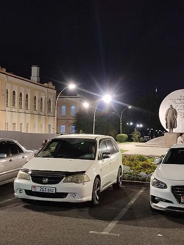 Honda Odyssey: 2003 г., 2.3 л, Автомат, Бензин, Минивэн — 4