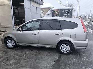 воздушный матрос: Honda Stream: 2002 г., 1.7 л, Автомат, Бензин, Минивэн — 1