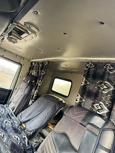 Другие автомобили: КАМАЗ САМОСВАЛ С ПРИЦЕПОМ с трубиной в рабочем состоянии - Тип — 8