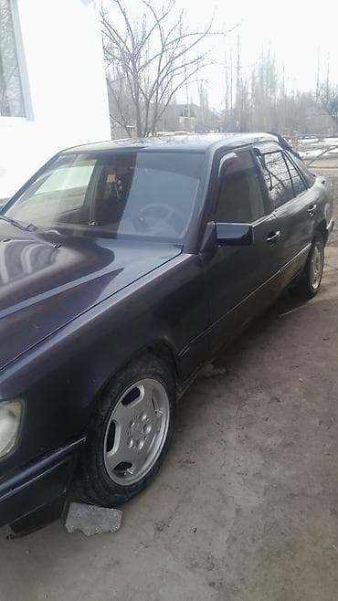 диски на авто 17: Mercedes-Benz W124: 1988 г., Механика, Бензин, Седан — 4