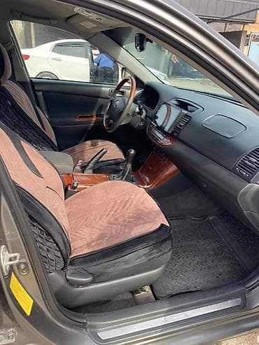 Toyota: Toyota Camry: 2004 г., 2.4 л, Механика, Бензин, Седан — 6