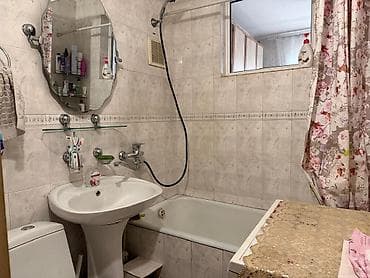 Квартиры: 2 комнаты, 43 м², 104 серия, Молодая Гвардия 104 серия, 2 этаж — 5