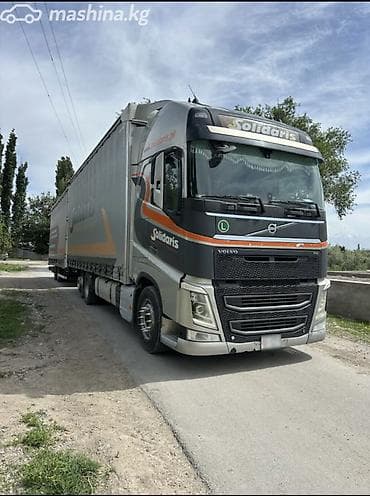 Транспорт: Тягач, Volvo, 2014 г., Тентованный — 1