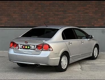 Продажа авто: Honda Civic: 2008 г., 1.3 л, Автомат, Гибрид, Седан — 6
