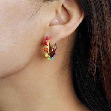 самые красивые свадебные платья в мире: Эти серьги У выполнены в форме классических золотистых колец с ярким — 3