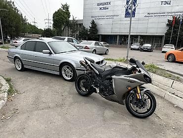 Мототехника: Спортбайк Yamaha, 1000 куб. см, Бензин, Взрослый — 1