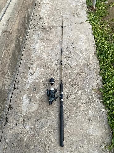 для удочки: Набор для рыбалки — комплект удилищ, катушек и аксессуаров. В — 3