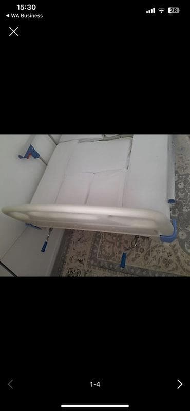 Медицинская мебель: Функциональная медицинская кровать с механическим приводом — 1