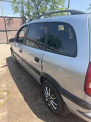 зил кирпич: Opel Zafira: 2002 г., 1.8 л, Механика, Бензин, Универсал — 2