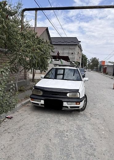 Volkswagen Golf: 1994 г., 1.9 л, Кол менен иштөөчү, Дизель, Хетчбек lalafo.kg да Volkswagen Golf: 1994 г., 1.9 л, Кол менен иштөөчү, Дизель, Хетчбек