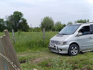 два авто: Mercedes-Benz V-Class: 2003 г., 2.2 л, Механика, Дизель, Минивэн — 2