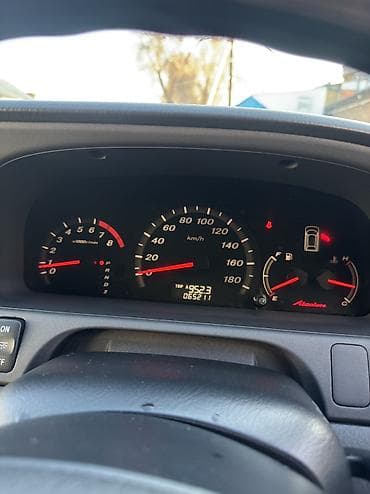 w210 2 2: Honda Odyssey: 2003 г., 2.3 л, Автомат, Бензин, Минивэн — 8