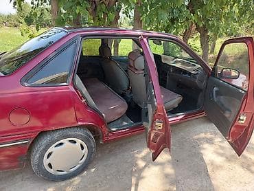 машина салон: Daewoo Nexia: 2005 г., 1.5 л, Бензин, Седан — 4