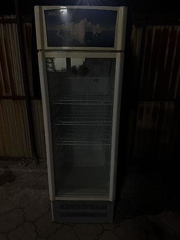 Холодильный шкаф-витрина AVEST для напитков и продуктов. -