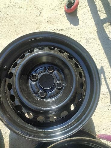 Шины и диски: Железные Диски R 14 Комплект, отверстий - 4, Б/у — 2