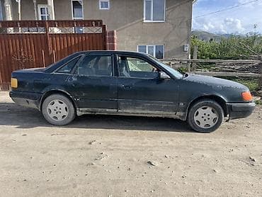 афто чихол: Audi 100: 1991 г., 2.3 л, Седан — 4