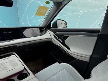 hongqi ehs9: Voyah : 2024 г., 1.5 л, Автомат, Гибрид, Кроссовер — 10