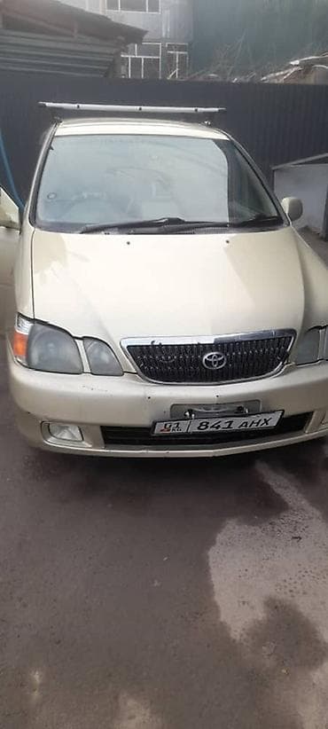 Продажа авто: Toyota Gaia: 2003 г., 2 л, Автомат, Бензин, Минивэн — 2