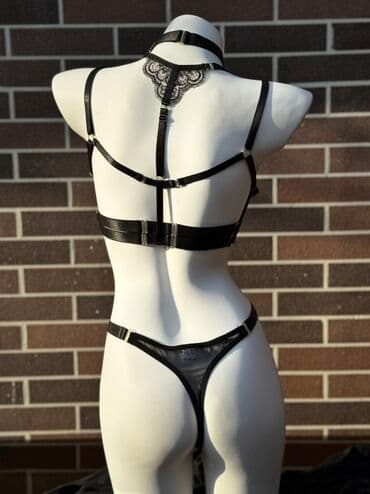 оборудование для нижнего белья: Комплект, Бюстгальтер, Стринги, Гипюр, С кружевом — 7