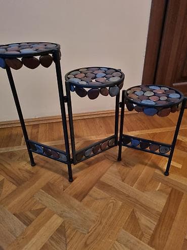 сделано: Продаю подставку для цветов, новая,сделана из металла,подойдёт для — 1
