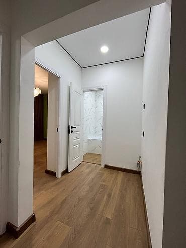 red centr: 3 комнаты, 65 м², 105 серия, 3 этаж, Евроремонт — 10