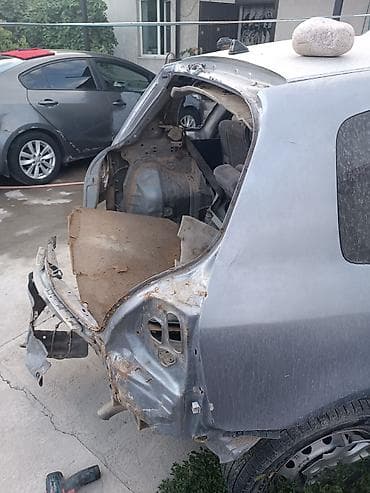 Разбор на запчасти: хэтчбек honda civic (E11, правый руль) В наличии — 2